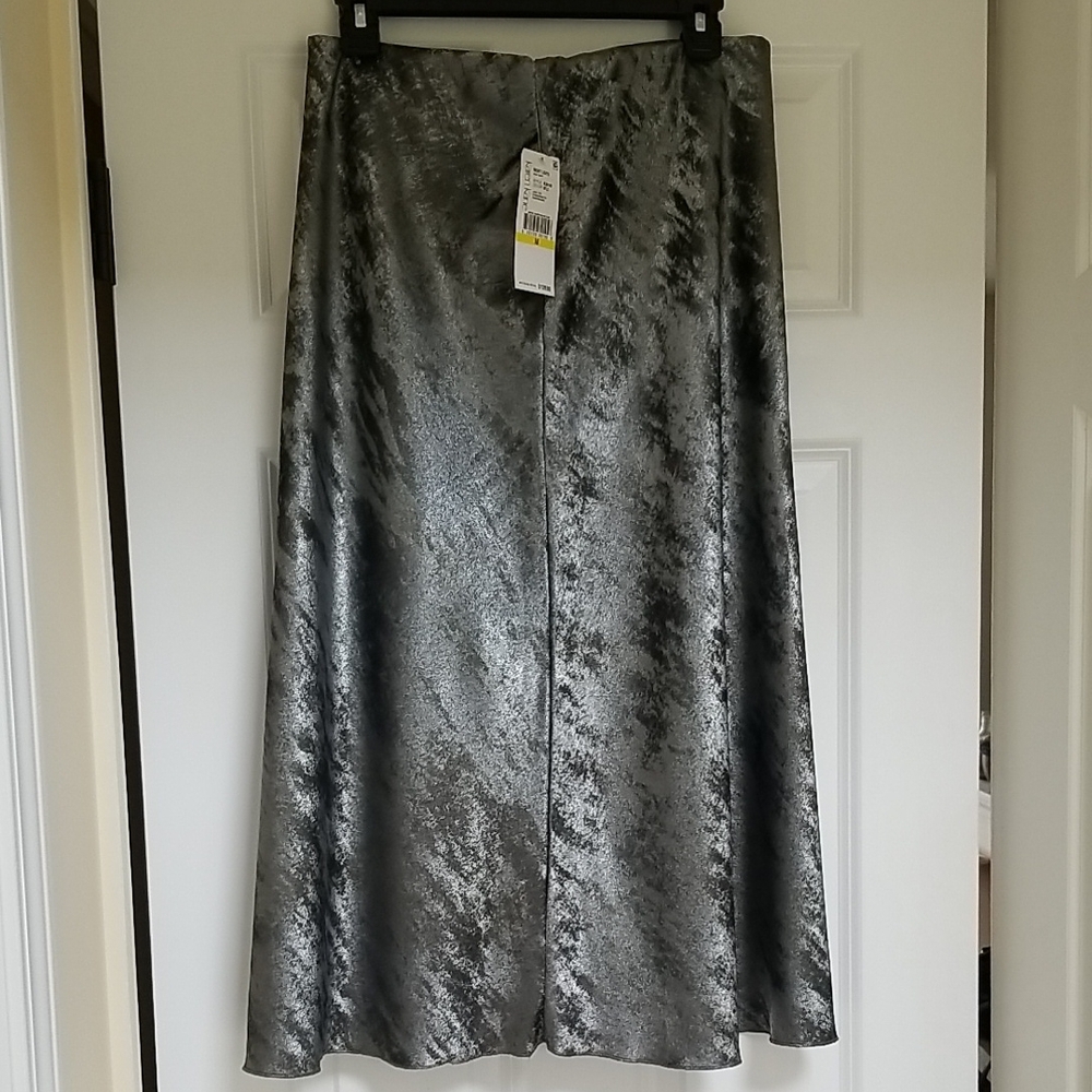 Karen Kane Night Lights Metallic Midi Skirt - Picture 4 of 15